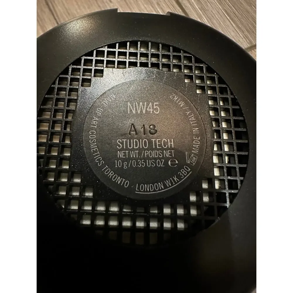 MAC Tech Foundation NW45 - Discontinued